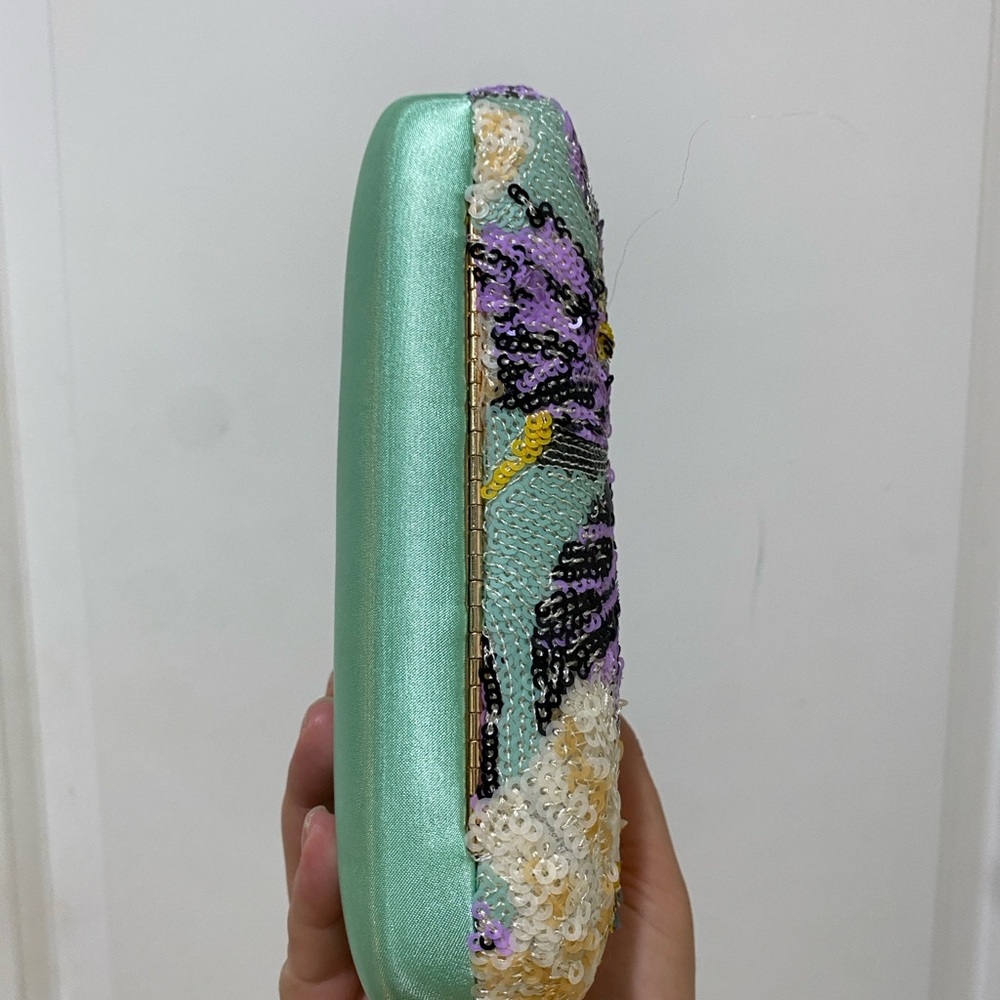 NWT Ryder Sequin Floral Minaudière Evening Bag - Picture 4 of 7